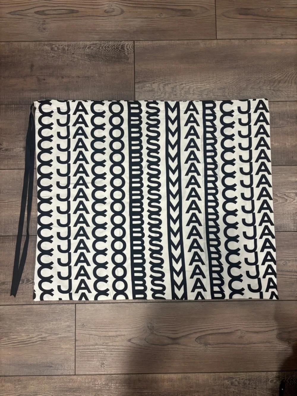 Marc Jacobs Large Dust Bag - Picture 2 of 4